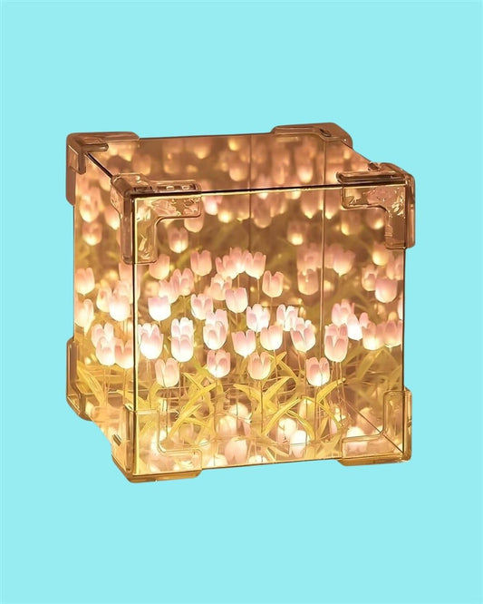 infinite Tulip Cube Mirror Lamp